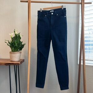 Good American Good Legs Skinny Jeans